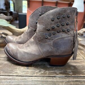 Shyanne Women's Studded Western Ankle Bootie Size 7 B Brown Leather Back Zipper